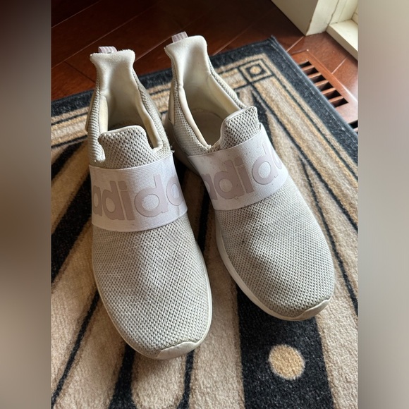 Slip on Adidas Running shoes - Picture 7 of 9